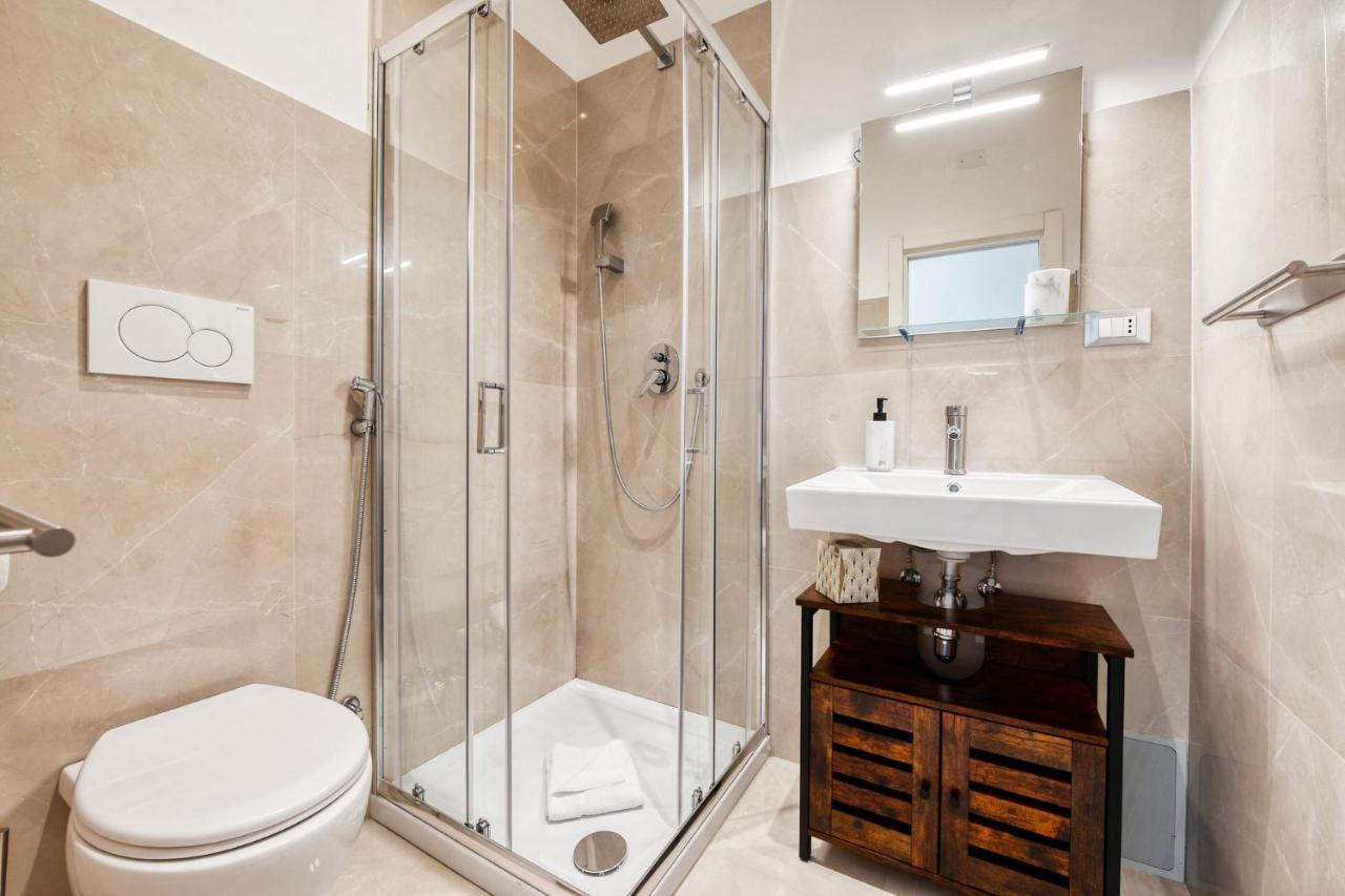 3 Rooms 3 Bathrooms - Lovely Apartment Close The Vatican Řím Exteriér fotografie